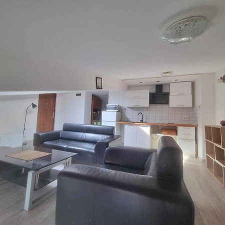 Cozy Apartment In Center Краков Экстерьер фото